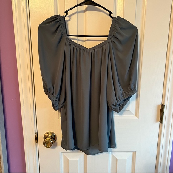 Loft top - Picture 3 of 3